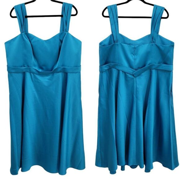 David's Bridal Dress Satin Sleeveless Fit & Flare Full Midi Turquoise Sz 22 - Picture 1 of 10